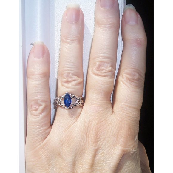 925 STERLING SILVER Marquise Blue Spinel Celtic Knot Ring - Picture 2 of 16